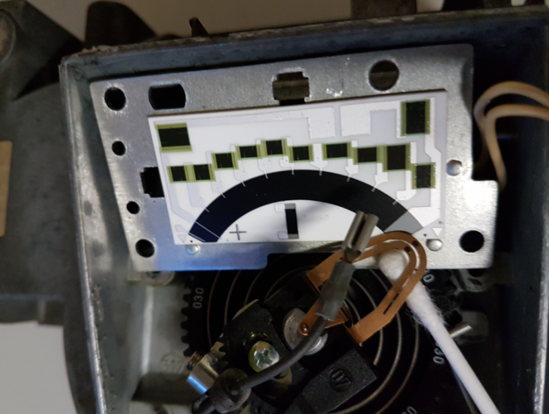 Datei:08 neue Platine einsetzen.PNG