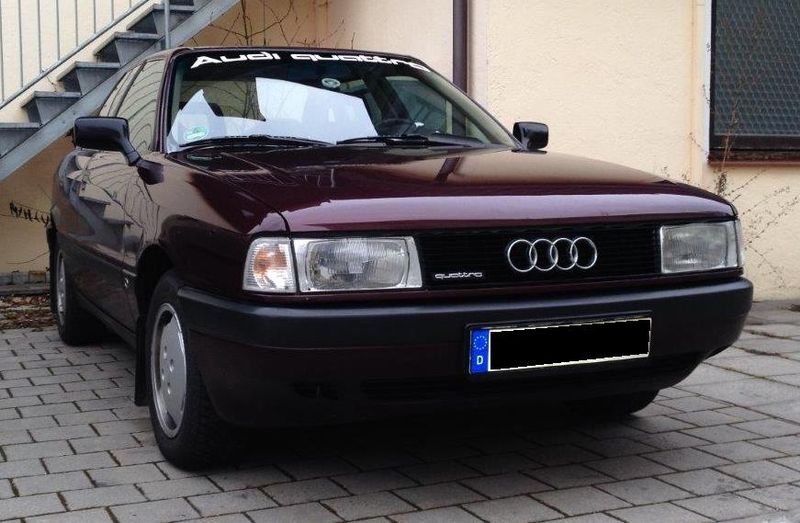 Datei:10 Jahre Quattro Edition Frontansicht.JPG
